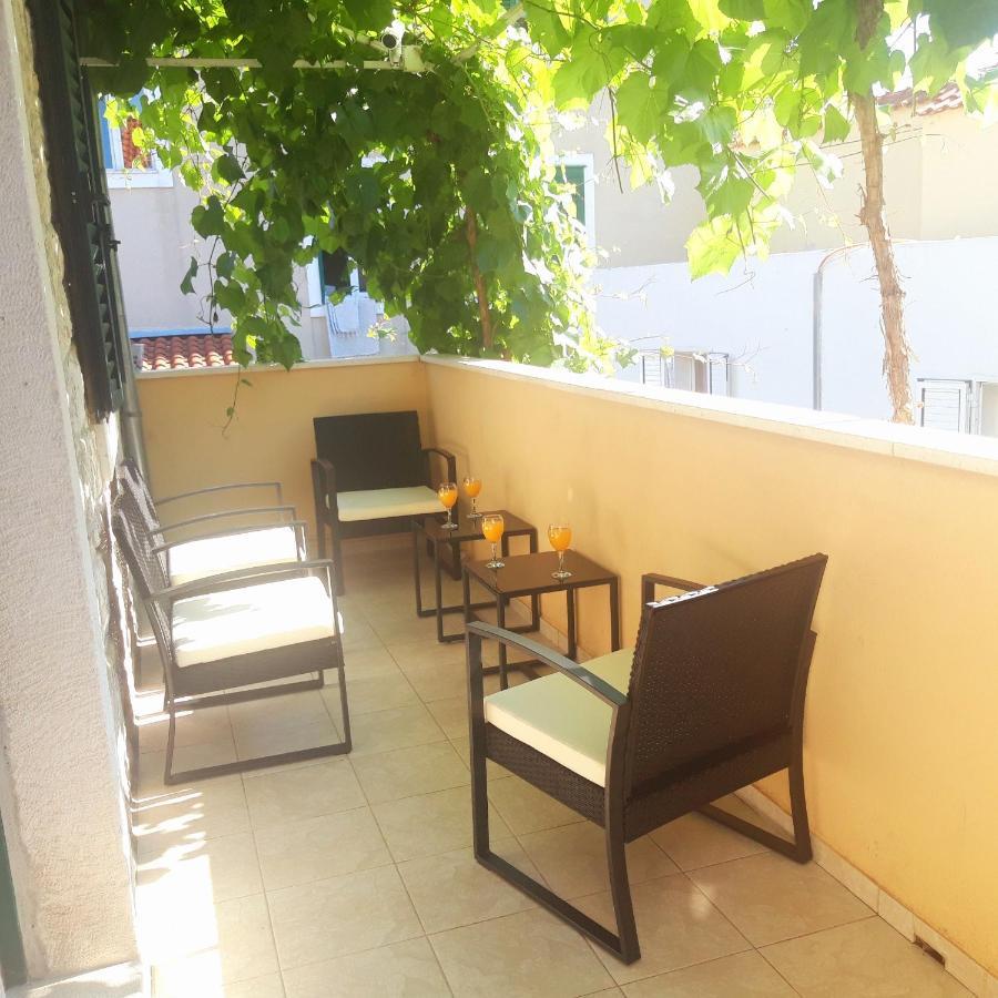 דירות ספליט Luxury Mansarda Duplex - City Centre - Stone House מראה חיצוני תמונה